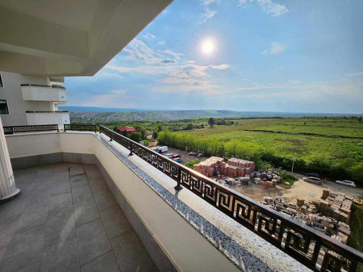 Sunrise New Copou Apartments Iasi Exterior foto
