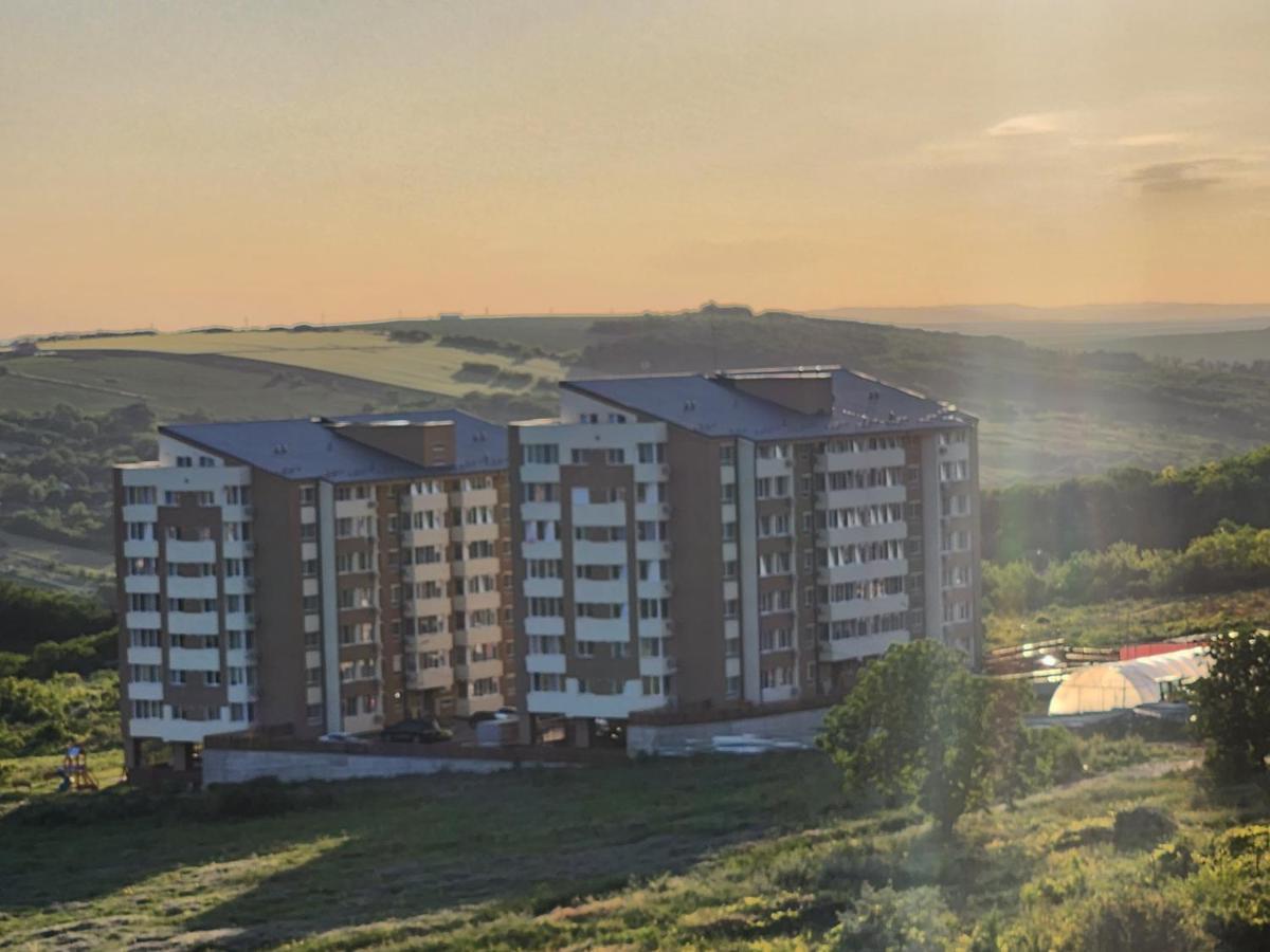 Sunrise New Copou Apartments Iasi Exterior foto